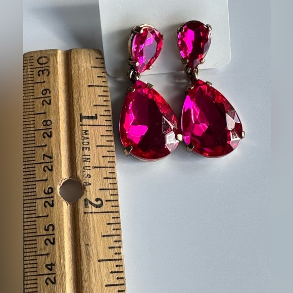 XL Hot Pink Glass Earrings. gold tone 1 1/2” - Picture 3 of 3